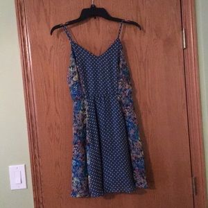 Spaghetti strap mini floral pattern dress